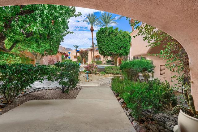 500 E Amado Road #212, Palm Springs, CA 92262