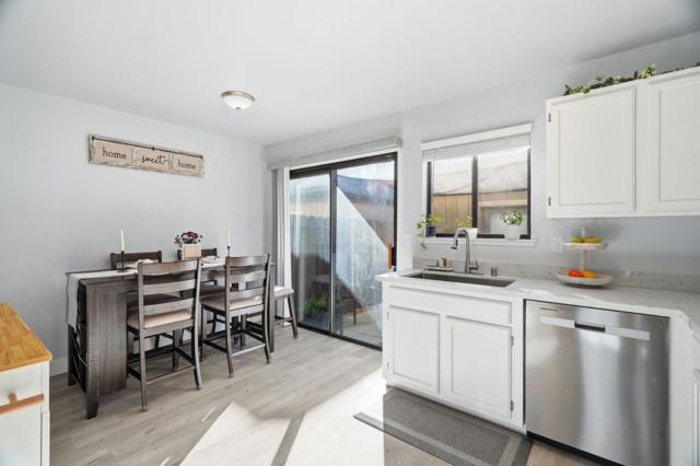 251 Gibson Drive, Hollister CA: https://media.crmls.org/mediaz/851fdd7c-d2f1-4b0c-b1b5-2355c1689638.jpg