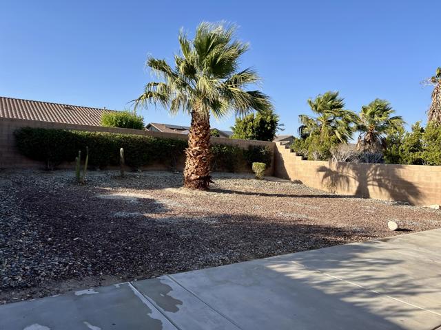 728 Mira Grande, Palm Springs CA: https://media.crmls.org/mediaz/85203c93-04ed-4e32-97f8-29118f9ca4f0.jpg