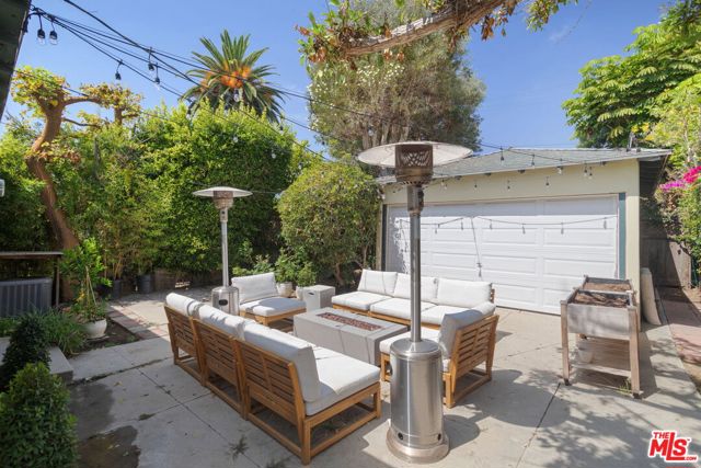 767 Sunset Avenue photo 23