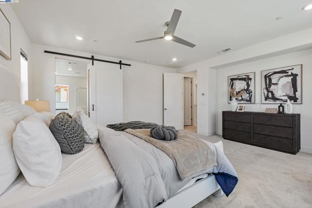 2002 Davoli Ct, San Ramon CA: https://media.crmls.org/mediaz/8521f2a9-962f-49d8-82a3-b32796579720.jpg