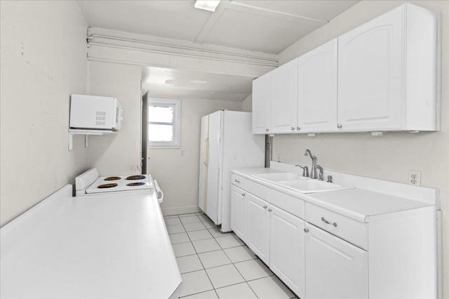4125 Prunedale Avenue, Gilroy CA: https://media.crmls.org/mediaz/8523833e-cf04-40f2-95d1-5fdcd14efe21.jpg