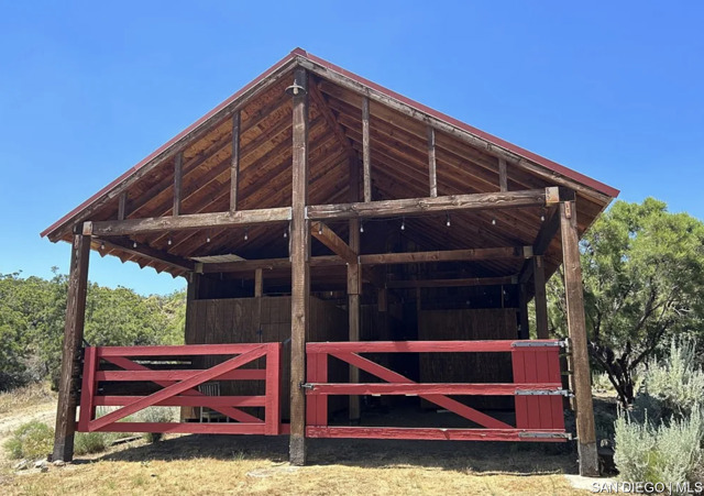 55001 Roadrunner WAY, Anza CA: https://media.crmls.org/mediaz/8524276d-4f91-47ae-a3a6-b561ac990b3a.jpg