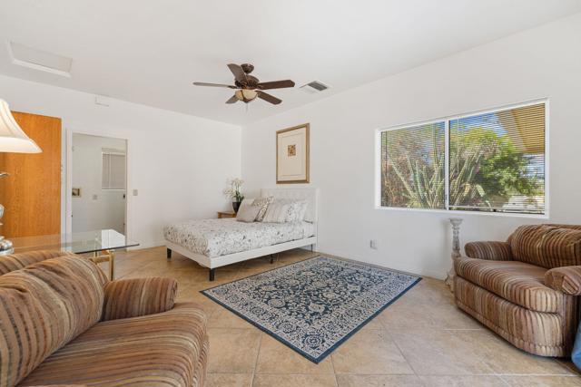 50180 Vista Montana Road, La Quinta CA: https://media.crmls.org/mediaz/8524f08e-2dfb-4eaa-ba33-fc1bb523f4b9.jpg