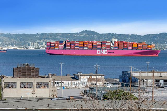 501 Hudson Avenue, San Francisco CA: https://media.crmls.org/mediaz/8529179b-b3d6-4ca7-bac1-b6164fd0e454.jpg