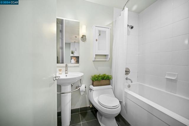 Image 14 of 23 For 100 Eddy  103