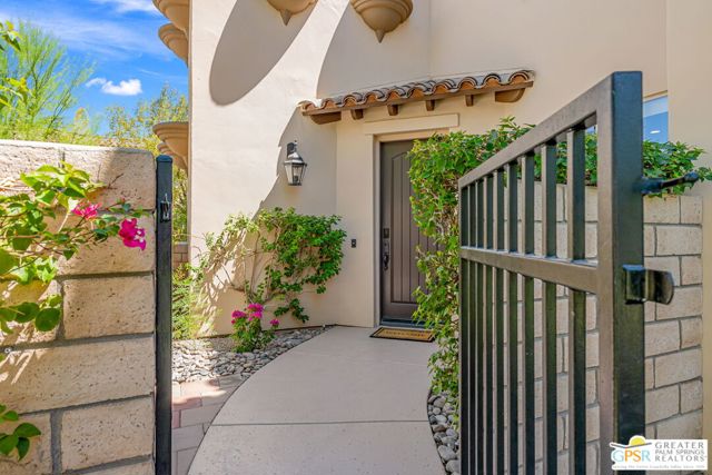 396 Ameno Drive, Palm Springs, CA 92262