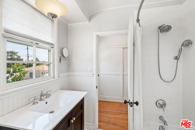 10574 Holman Avenue, Los Angeles CA: https://media.crmls.org/mediaz/852abb81-5141-4c34-9a95-583200d18867.jpg