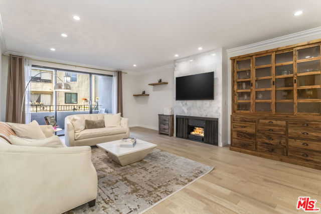 8455 Fountain Avenue, 414 photo 1