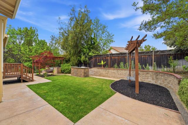 1129 Foxhurst Way, San Jose CA: https://media.crmls.org/mediaz/852c2828-dd0f-425b-bc71-da3ecb6a28f9.jpg