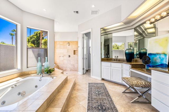 28 Clancy Lane S Lane, Rancho Mirage CA: https://media.crmls.org/mediaz/852cdc57-1c8c-4d7f-88d6-828265363602.jpg