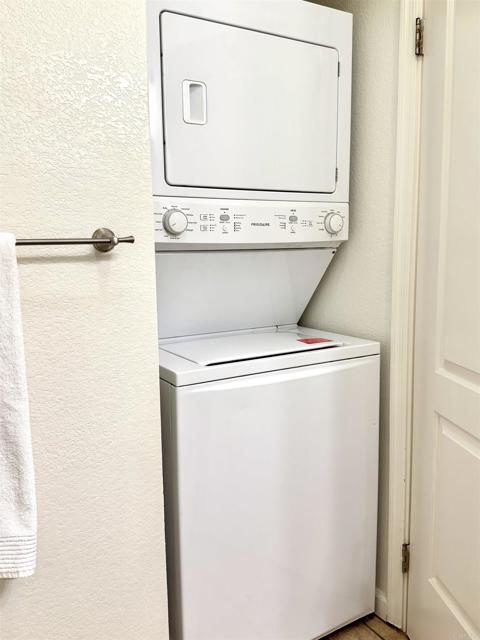 Detail Gallery Image 14 of 28 For 4465 Home Ave #5,  San Diego,  CA 92105 - 2 Beds | 1/1 Baths