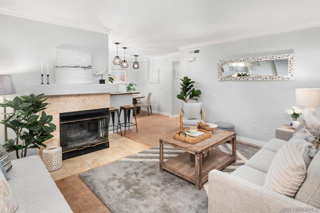 4521 55th St, San Diego CA: https://media.crmls.org/mediaz/852e491e-0158-4dd8-86cd-a5a008a88388.jpg
