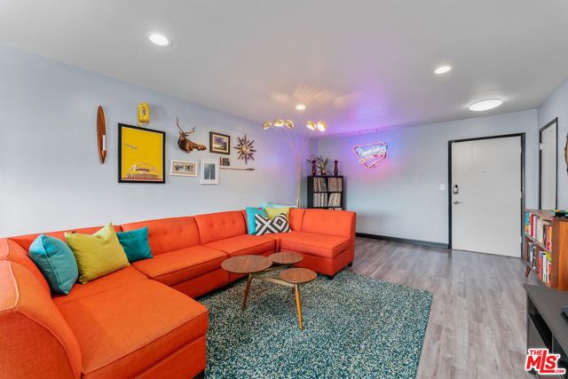 6225 Coldwater Canyon Avenue, 210 photo 5