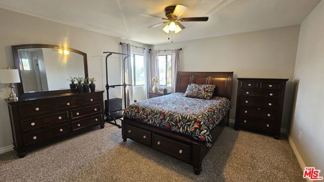 7024 Laurel Place, Highland CA: https://media.crmls.org/mediaz/852e8c73-7a80-44f7-a3fb-bea4669654b3.jpg