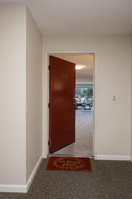 1458 HUDSON Street, Redwood City CA: https://media.crmls.org/mediaz/852e8dff-6b4a-4335-859d-a994ea72562e.jpg