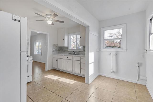 Image 11 of 34 For 2343 Erickson Street