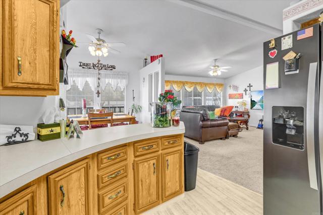 Detail Gallery Image 10 of 29 For 2400 Alpine Blvd. #136,  Alpine,  CA 91901 - 3 Beds | 2 Baths