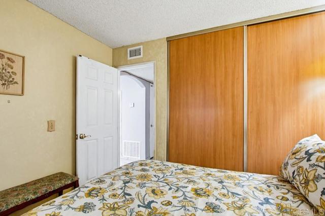 Detail Gallery Image 33 of 49 For 1775 Risueno Ct, San Diego,  CA 92154 - 4 Beds | 3 Baths