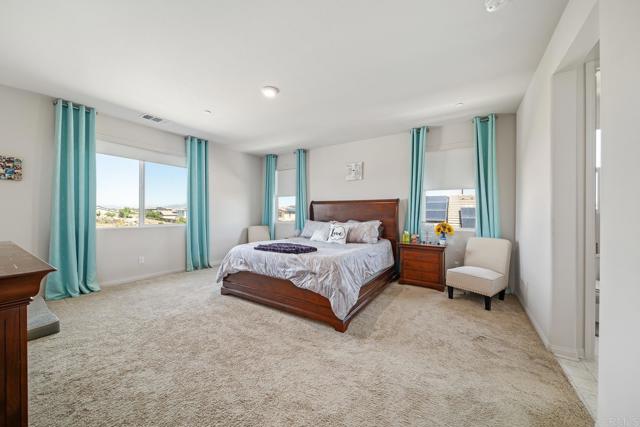 30536 Fragrant Street, Murrieta CA: https://media.crmls.org/mediaz/8530b150-f19a-4964-8183-7440b569e8fc.jpg