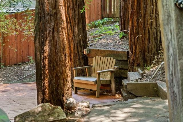 483 Echo Lane, Boulder Creek CA: https://media.crmls.org/mediaz/853101ca-5977-40c3-a719-6e33d923f1b8.jpg