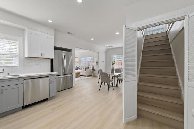 270 N 26th Street, San Jose CA: https://media.crmls.org/mediaz/85315a79-3efb-4e35-be89-d9abb637ba5f.jpg