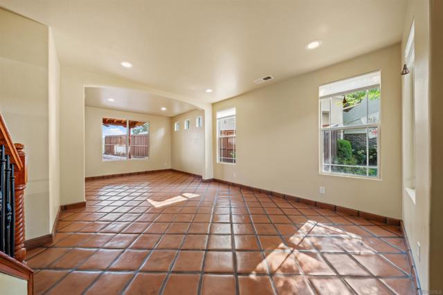 32991 Adelante St, Temecula CA: https://media.crmls.org/mediaz/8531a840-8318-4332-8b0f-f27647e35ca5.jpg
