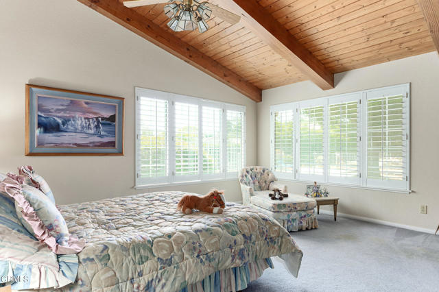 11616 E Las Posas Road, Camarillo CA: https://media.crmls.org/mediaz/85320490-55b3-4bb4-9692-985aa9e0c94a.jpg
