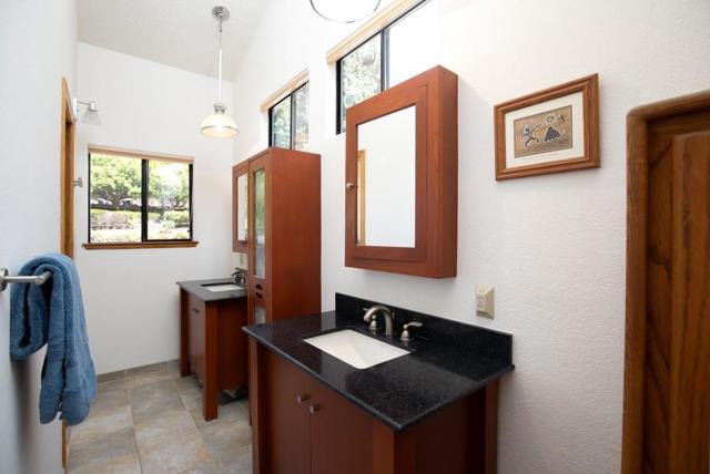 350 Aurora Road, Soquel CA: https://media.crmls.org/mediaz/8533a29f-63dc-4f97-b6b3-0a1b1de4a786.jpg