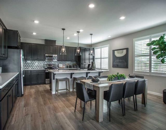 2426 Lake Club, Fairfield CA: https://media.crmls.org/mediaz/8533e68b-1816-49cc-b910-a0ae38d377c0.jpg