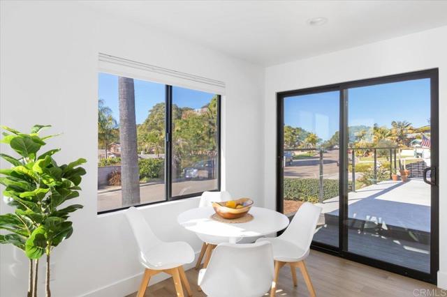 Detail Gallery Image 15 of 38 For 3630 Donna Dr, Carlsbad,  CA 92008 - 3 Beds | 2 Baths