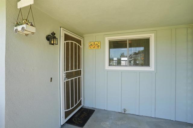 Detail Gallery Image 4 of 45 For 3685 Vista Campana #30,  Oceanside,  CA 92057 - 2 Beds | 2 Baths