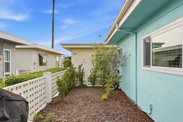 Detail Gallery Image 27 of 34 For 3747 Vista Campana #35,  Oceanside,  CA 92057 - 2 Beds | 2 Baths