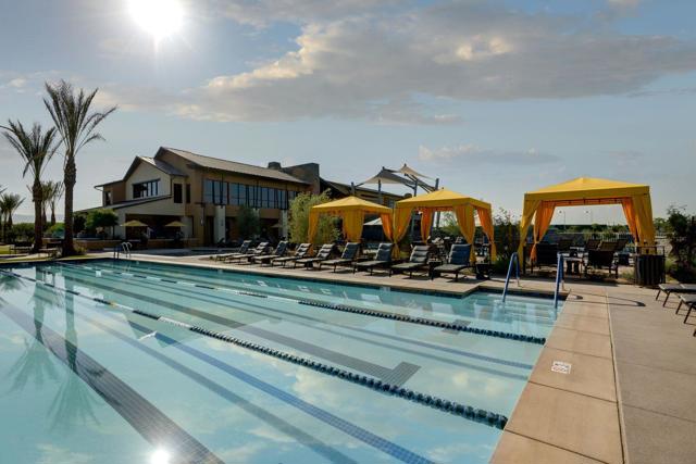 82440 Crane Drive, Indio CA: https://media.crmls.org/mediaz/85376aa2-4ba0-4290-9753-c21473087619.jpg