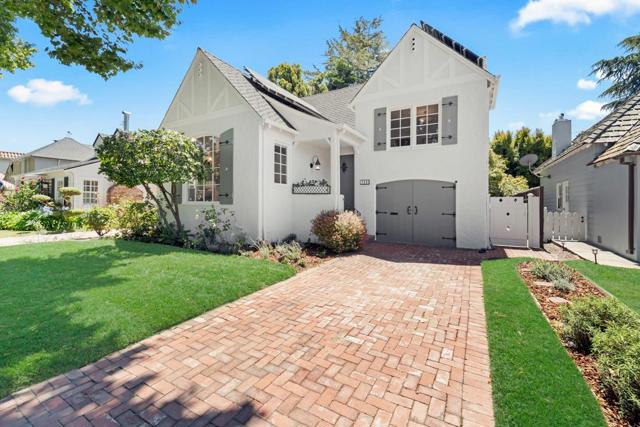 729 Concord Way, Burlingame CA: https://media.crmls.org/mediaz/8537988e-c445-46c5-93ab-b0dd0c86df96.jpg