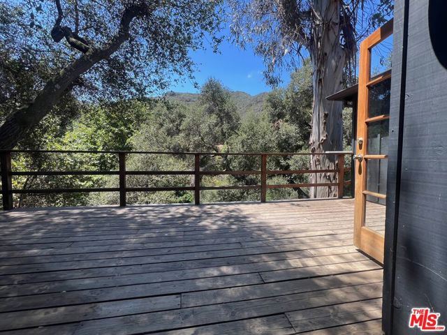 764 Old Topanga Canyon Road, Topanga CA: https://media.crmls.org/mediaz/8537d86f-148d-4c49-9201-5245cc22f0aa.jpg