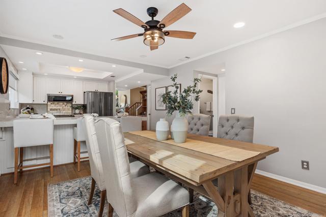 Detail Gallery Image 8 of 32 For 458 3rd St, Encinitas,  CA 92024 - 3 Beds | 3 Baths