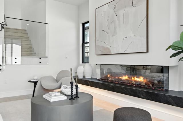 125 15th Avenue, San Mateo CA: https://media.crmls.org/mediaz/853993f7-e2dd-43c0-b9e1-88f923c5afb7.jpg