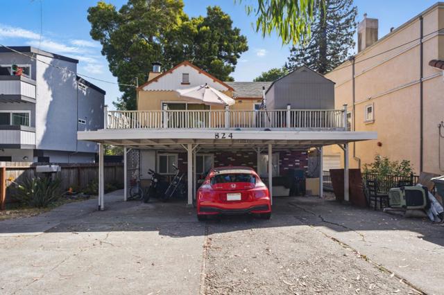 824 El Camino Real, Burlingame CA: https://media.crmls.org/mediaz/8539f8f8-2eb7-430a-bbf0-b708bf5b5405.jpg