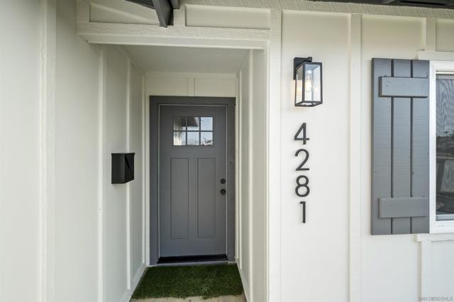 4281 Marcwade Dr, San Diego CA: https://media.crmls.org/mediaz/853b0d1a-8bad-4372-96bc-23988f56f149.jpg