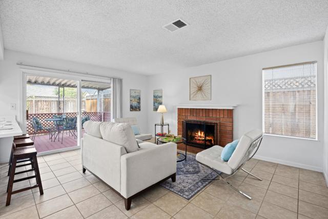 515 Fontanelle Court, San Jose CA: https://media.crmls.org/mediaz/853c608f-4408-4032-9599-93514b34c898.jpg