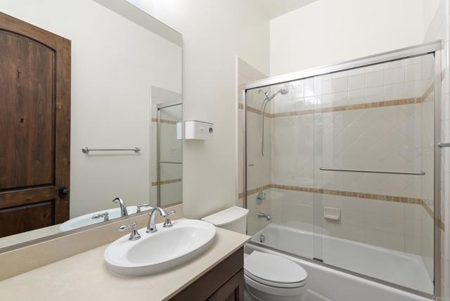 Detail Gallery Image 39 of 49 For 4229 Bridlewood Rd, Fallbrook,  CA 92028 - 4 Beds | 3/1 Baths