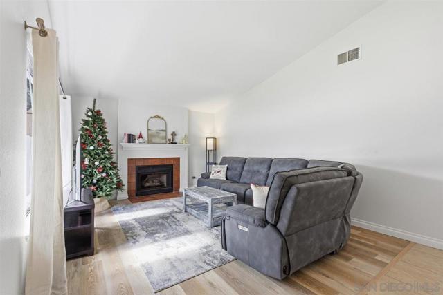 10660 Braverman Drive, Santee CA: https://media.crmls.org/mediaz/853e6247-b937-494c-b00d-9b62415406f6.jpg