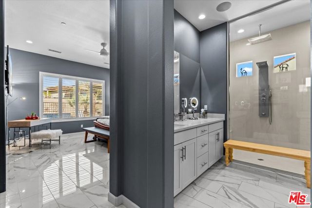 14 Merlot, Rancho Mirage CA: https://media.crmls.org/mediaz/854073df-4c5a-4c4b-807e-e2cd3e8372be.jpg