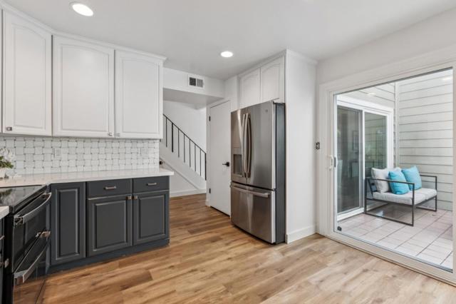 803 Peary Lane, Foster City CA: https://media.crmls.org/mediaz/8546f703-5eb2-4e3b-8eb2-94fa6596d52b.jpg