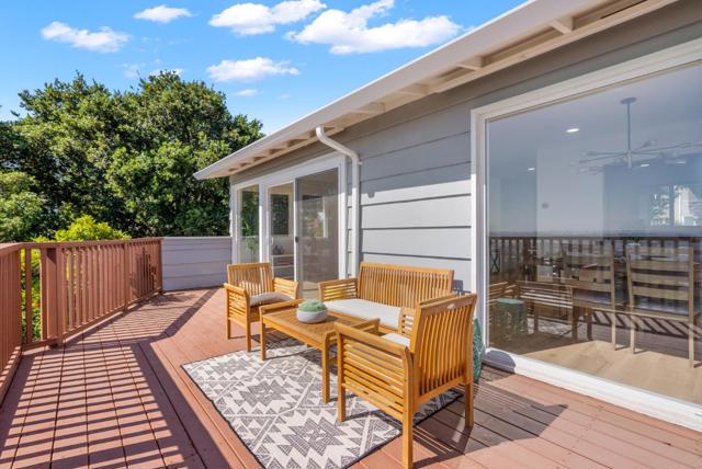 141 Hillcrest Road, San Carlos CA: https://media.crmls.org/mediaz/8548dd08-4608-44b1-926b-b1e37c849d08.jpg