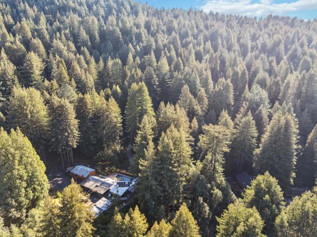 1931 Gold Gulch Road, Felton CA: https://media.crmls.org/mediaz/854a88f2-cae6-48dd-94aa-4c535d3f9e9e.jpg