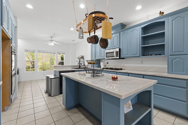 24849 Pappas Rd, Ramona CA: https://media.crmls.org/mediaz/854a96a2-cef4-43a7-b236-34dd19288d49.jpg