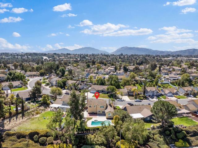41910 Humber Drive, Temecula CA: https://media.crmls.org/mediaz/854b987e-1b17-424c-b03c-c442388a9649.jpg