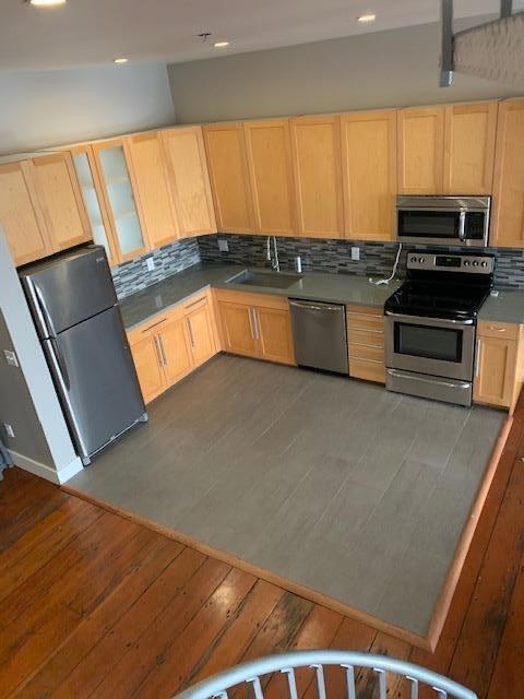 1777 Lafayette Street, Santa Clara CA: https://media.crmls.org/mediaz/854cc10c-93ec-471e-b1e0-4e7101efc386.jpg